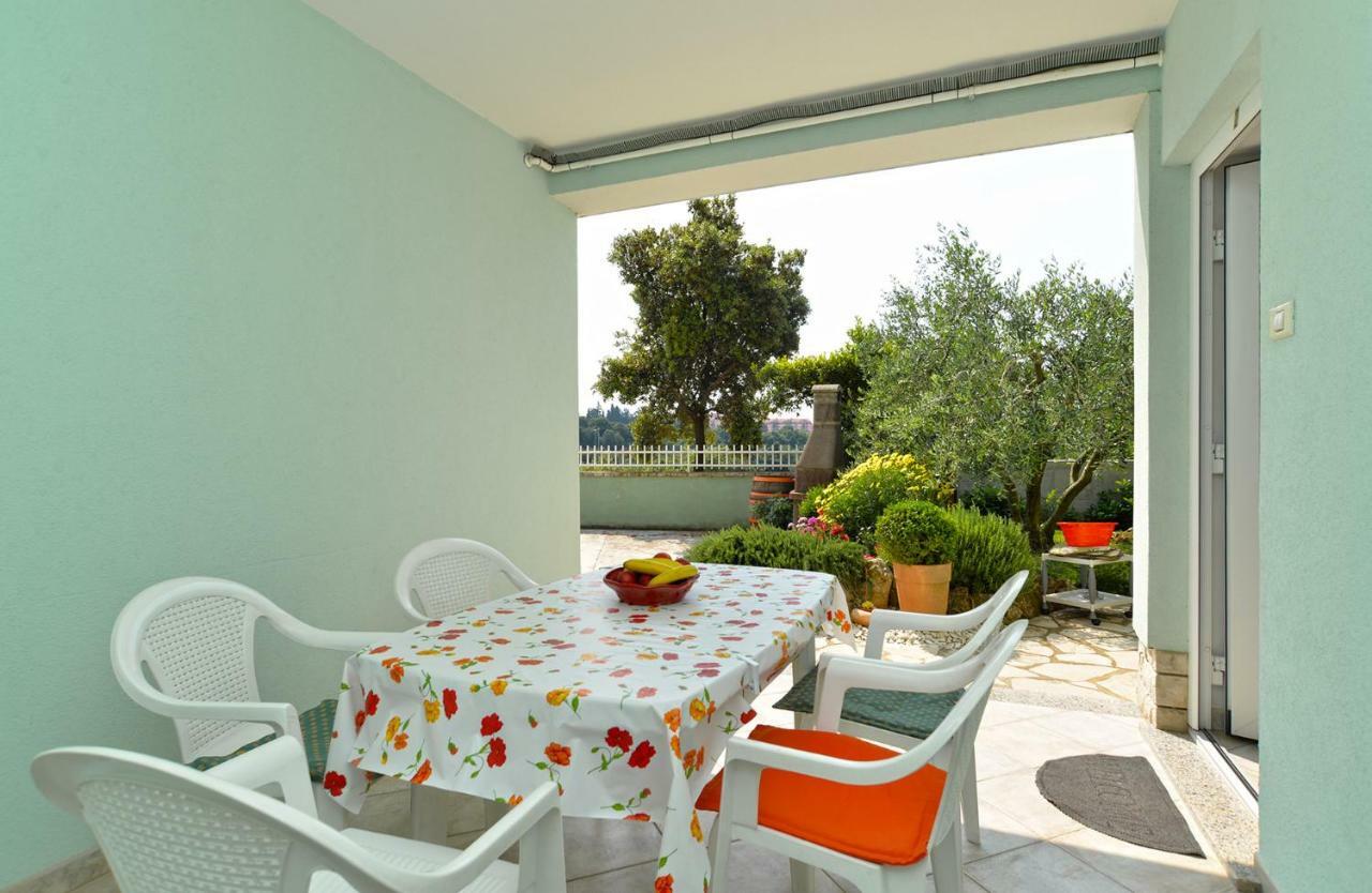 Pool Apartments 624 Pula Exterior photo