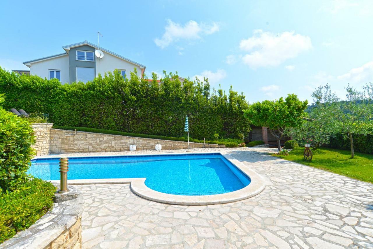 Pool Apartments 624 Pula Exterior photo